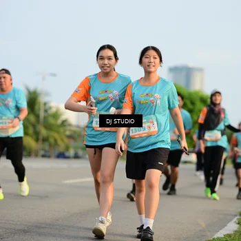 Runner Photo 8347861