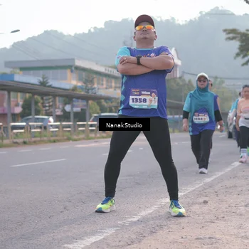 Runner Photo 8347870