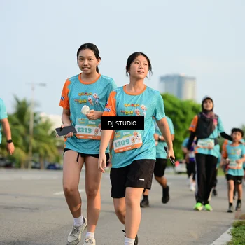 Runner Photo 8347872