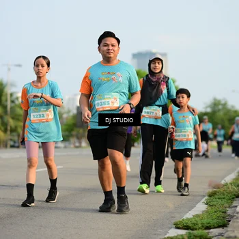 Runner Photo 8347883