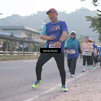Runner Photo 8347884