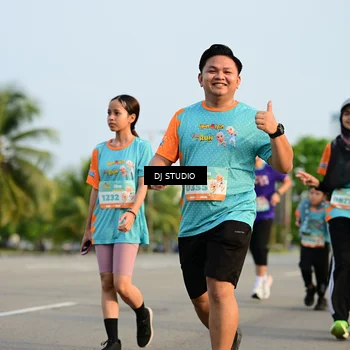 Runner Photo 8347895