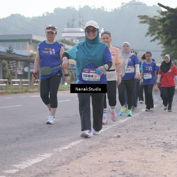 Runner Photo 8347898