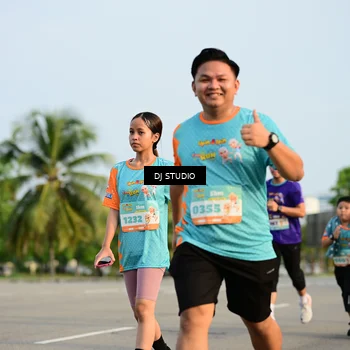 Runner Photo 8347903