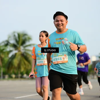 Runner Photo 8347905