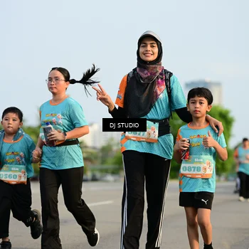 Runner Photo 8347926