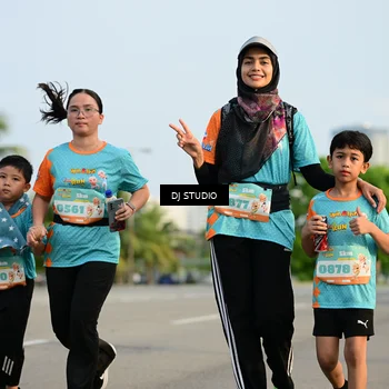 Runner Photo 8347929