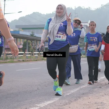 Runner Photo 8347931