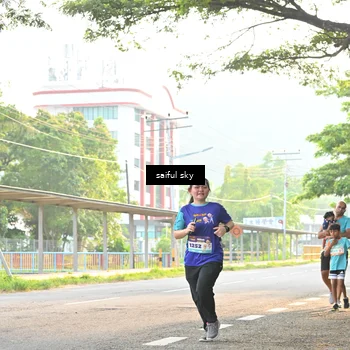 Runner Photo 8347941
