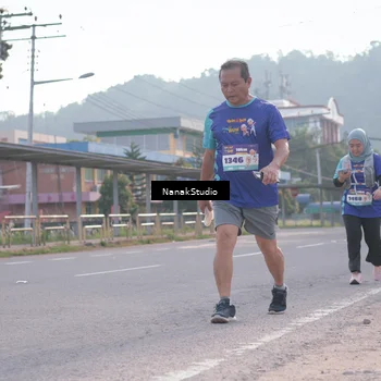 Runner Photo 8348029