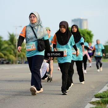 Runner Photo 8348040