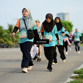 Runner Photo 8348046