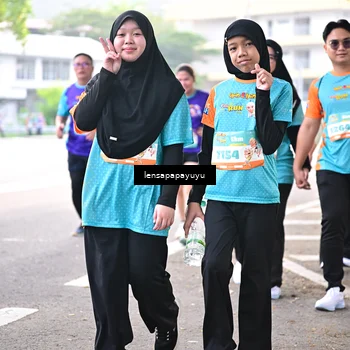 Runner Photo 8348069