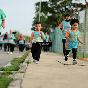 Runner Photo 8348137