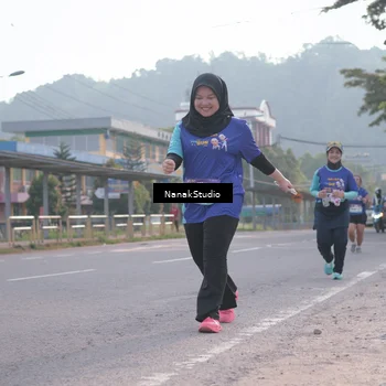 Runner Photo 8348148