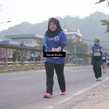 Runner Photo 8348157