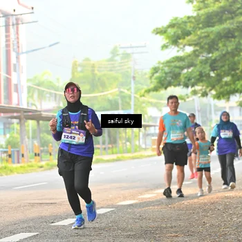 Runner Photo 8348165