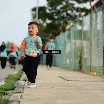 Runner Photo 8348173