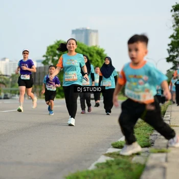 Runner Photo 8348181