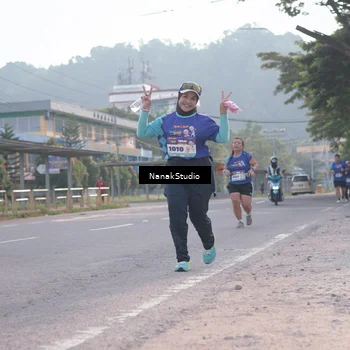 Runner Photo 8348184