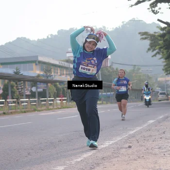 Runner Photo 8348201