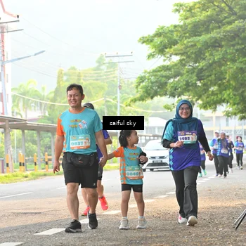 Runner Photo 8348208