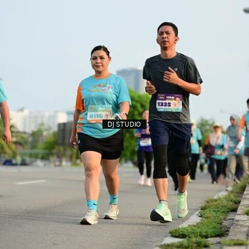Runner Photo 8348265