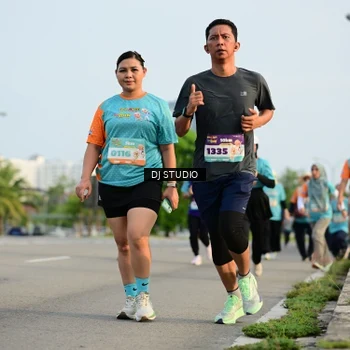 Runner Photo 8348268