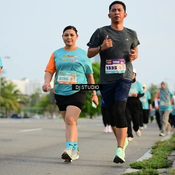 Runner Photo 8348270