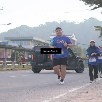 Runner Photo 8348282
