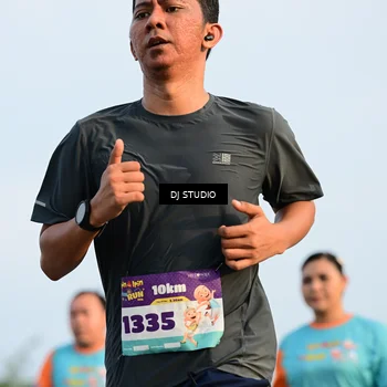 Runner Photo 8348289