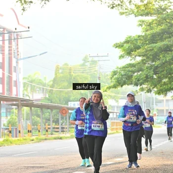Runner Photo 8348294