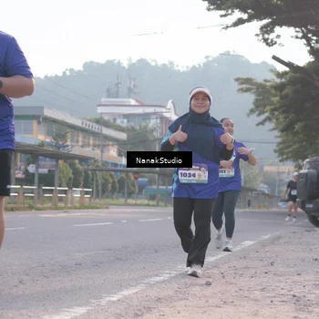 Runner Photo 8348297