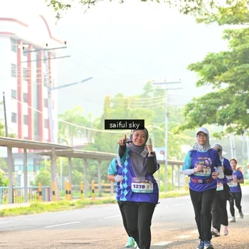 Runner Photo 8348300