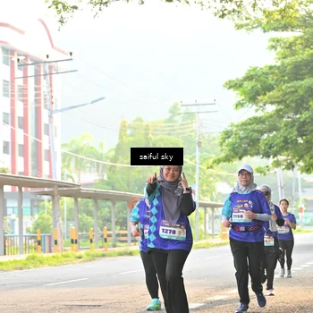Runner Photo 8348301