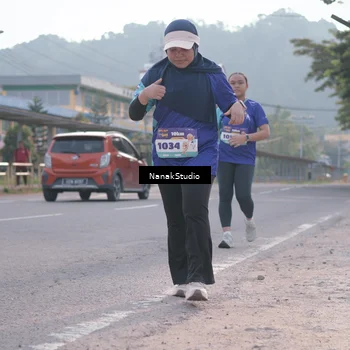 Runner Photo 8348303