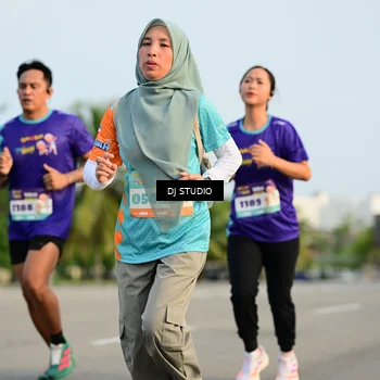 Runner Photo 8348316
