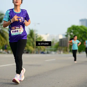 Runner Photo 8348325