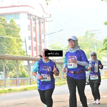 Runner Photo 8348327
