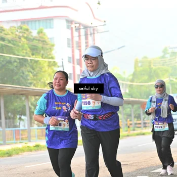 Runner Photo 8348336