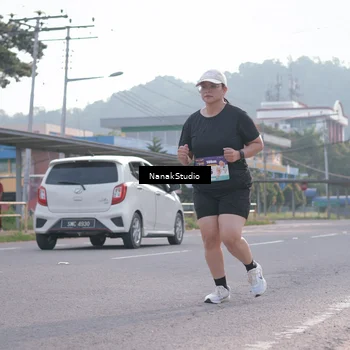Runner Photo 8348339
