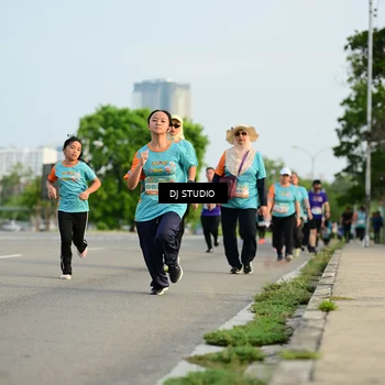 Runner Photo 8348343