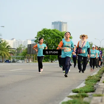 Runner Photo 8348344