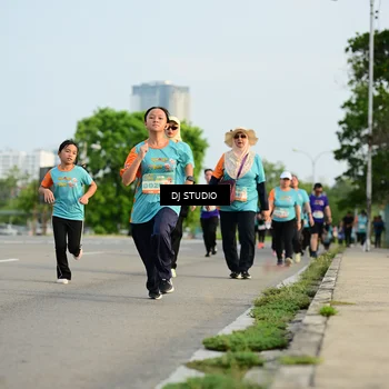 Runner Photo 8348345