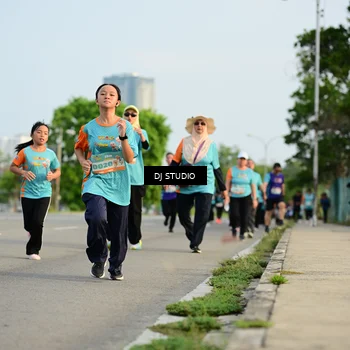 Runner Photo 8348349