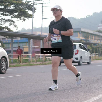 Runner Photo 8348351