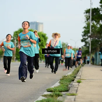 Runner Photo 8348360