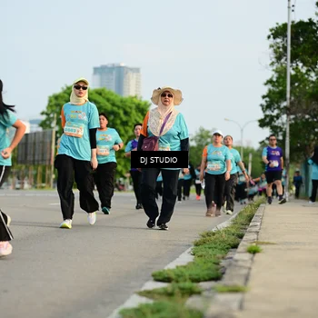 Runner Photo 8348361