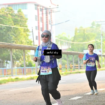 Runner Photo 8348376