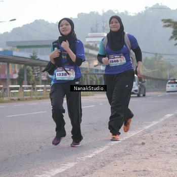 Runner Photo 8348379